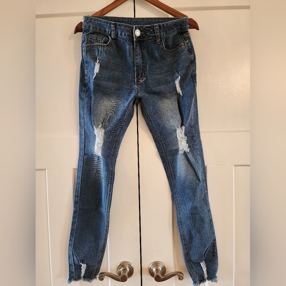 SHEIN Jeans - Picture 1 of 2